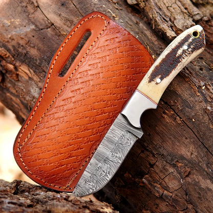 Handmade Bushcraft Damascus Steel Hunting Skinner Knife Stag Horn Handle with Sheath