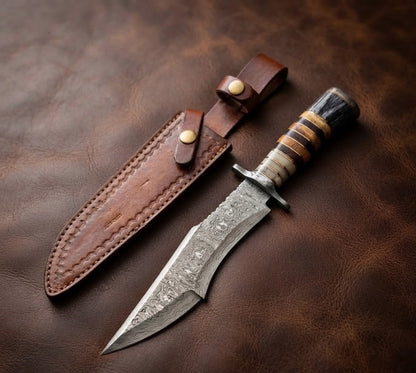 Custom Damascus Steel Bowie Knife – Handcrafted Rosewood & Bone Hunting Knife