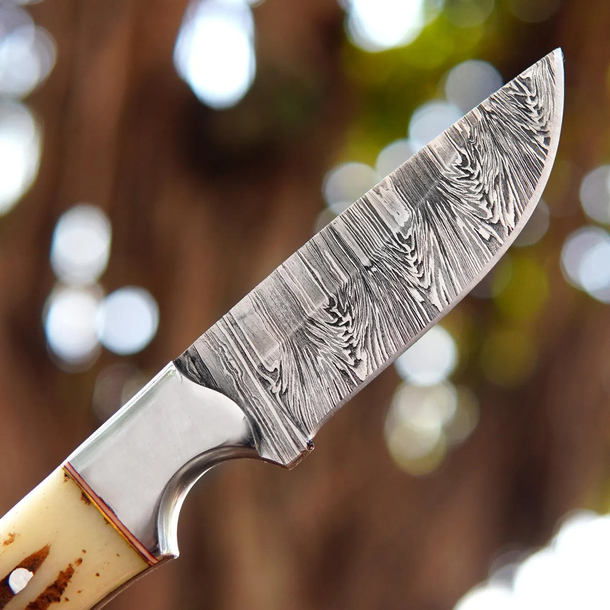Handmade Bushcraft Damascus Steel Hunting Skinner Knife Stag Horn Handle with Sheath