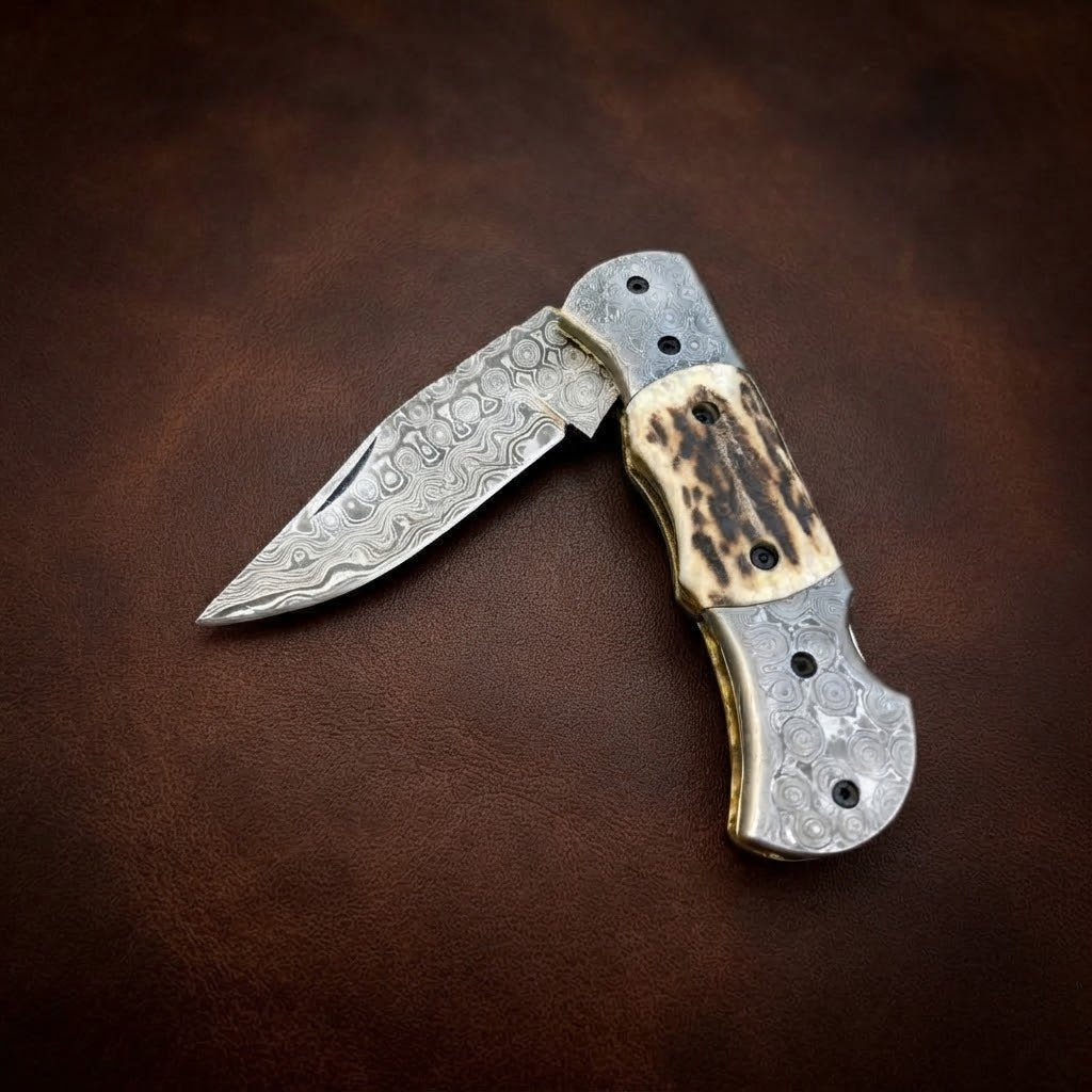 Handcrafted Custom Damascus Folding Knife – Raindrop Pattern Blade & Antler Bone Handle EDC