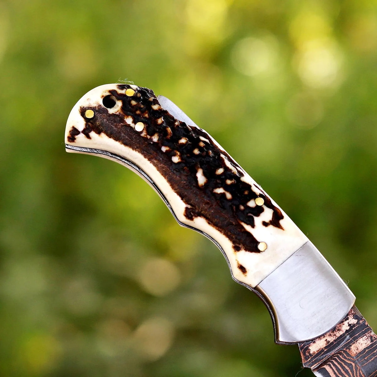 Premium Folding Hunting Knife – Copper Damascus Blade with Antler Handle