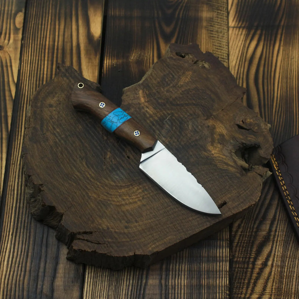 Custom Handmade Hunting Skinner Knife with Leather Sheath