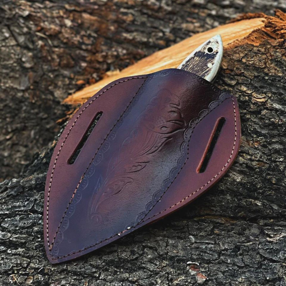 Premium Damascus Fixed Blade Hunting Knife with Antler Handle