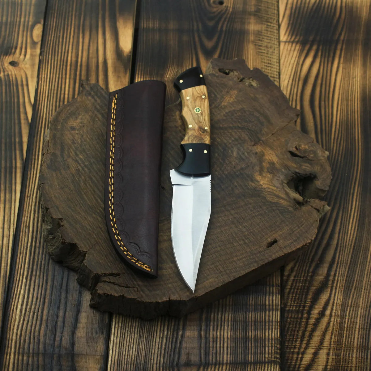 Custom Handmade Stainless Steel Hunting Skinner Knife