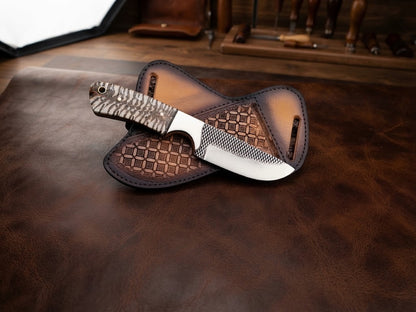 Handcrafted Custom Cowboy Knife – Forged Steel Blade & Premium Stabilized Pinecone Handle