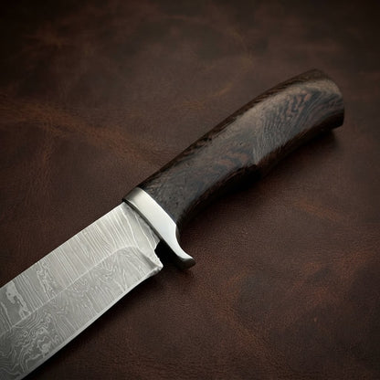 Handcrafted Damascus Steel Hunting Knife with Wengi wood Handle
