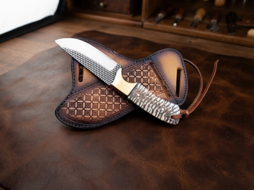 Handcrafted Custom Cowboy Knife – Forged Steel Blade & Premium Stabilized Pinecone Handle