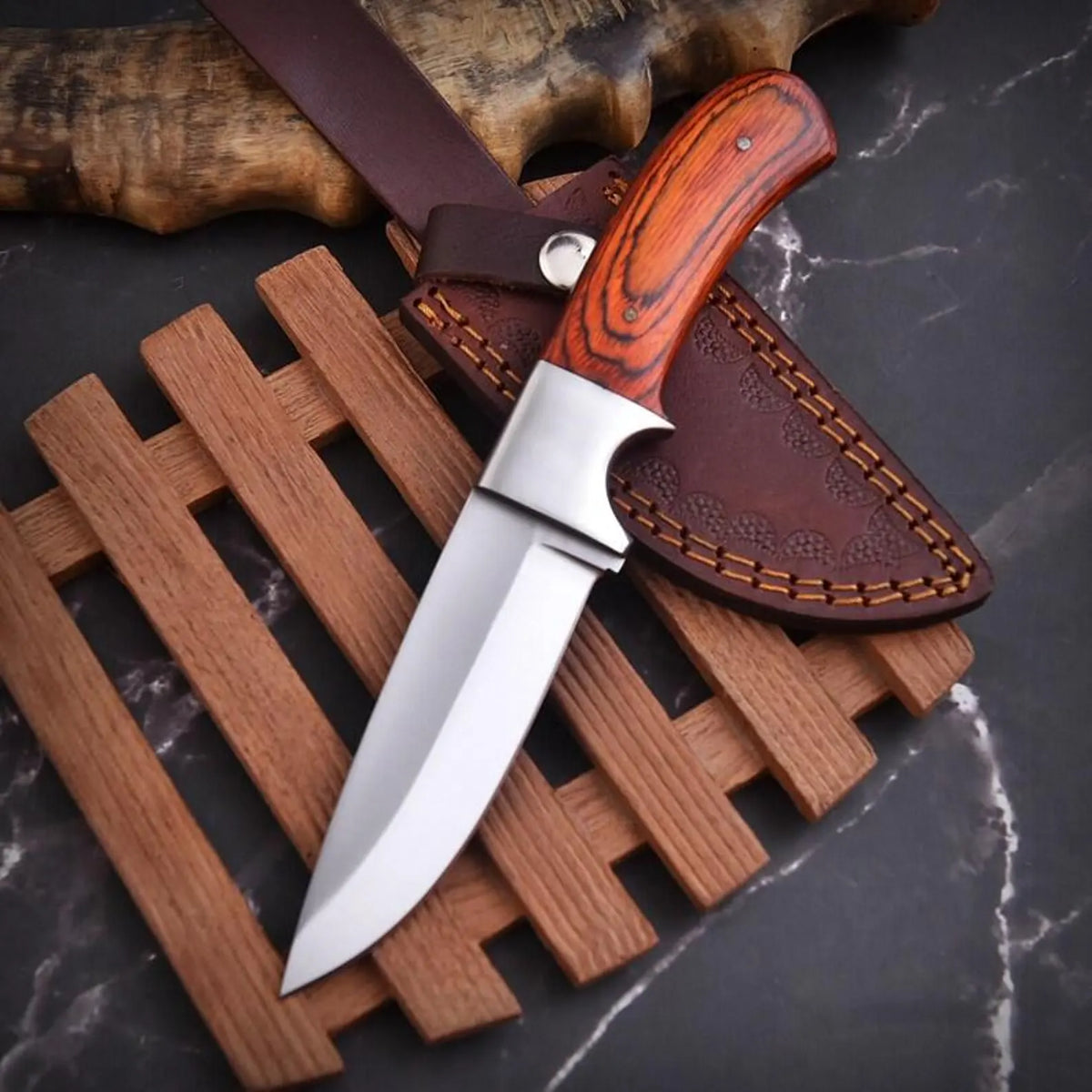 Wooden Handle Fixed Blade Knife with Leather Sheath – Outdoor & Hunting Knife